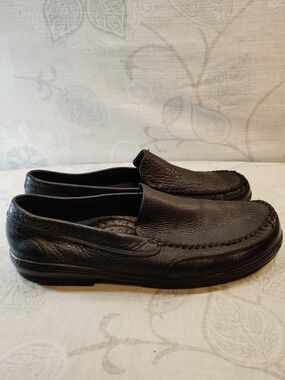 Lee  Men's Black Leather Slip-On Moccasin Loafers